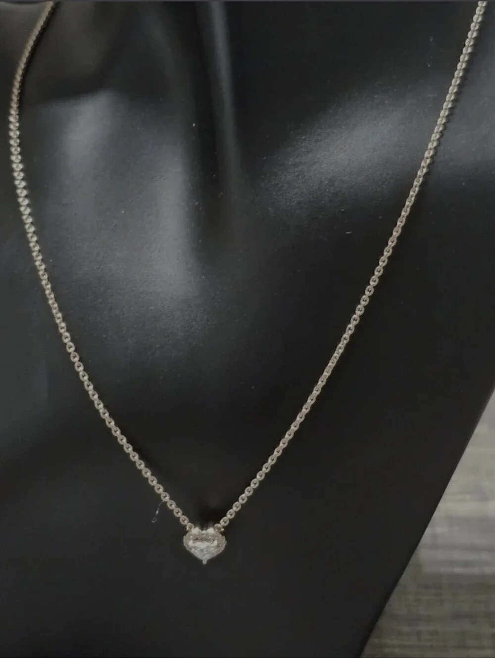 Authentic Pandora Sparkling Heart Collier Necklace